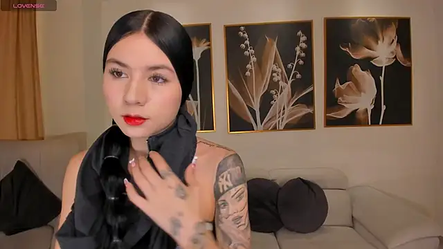 LaurentConnor online show from February 2026 11:30:02 PM