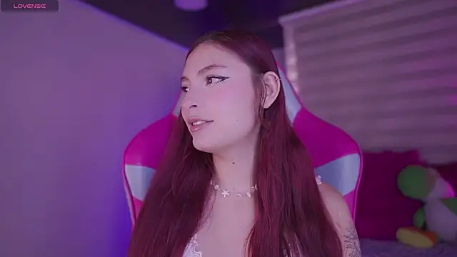 Snapshot of Rebecah_1 chatting on January 2026 01:46:01 PM Rebecah 1 online show from January 2026 01:46:01 PM