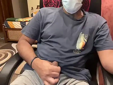 Snapshot of BobgaBonga chatting on October 2025 09:31:01 PM BobgaBonga online show from October 2025 09:31:01 PM