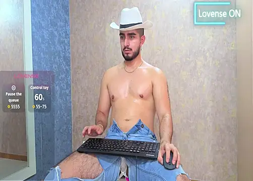 Snapshot of zayn_maximoff chatting on December 2025 01:27:02 PM zayn maximoff online show from December 2025 01:27:02 PM