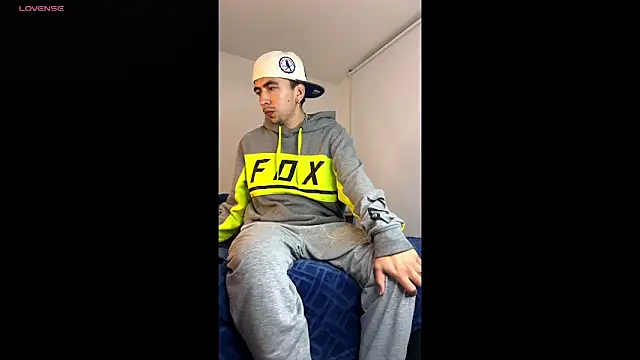 Snapshot of liamty_luxor chatting on October 2025 12:08:02 AM liamty luxor online show from October 2025 12:08:02 AM