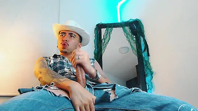 liamty luxor online show from December 2025 04:39:02 AM