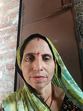 Snapshot of Hot_liya54 chatting on October 2025 05:29:02 AM Hot liya54 online show from October 2025 05:29:02 AM