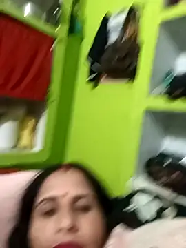 Snapshot of Hot_liya54 chatting on November 2025 10:04:02 AM Hot liya54 online show from November 2025 10:04:02 AM