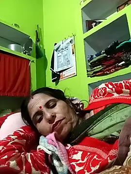 Snapshot of Hot_liya54 chatting on November 2025 07:47:02 PM Hot liya54 online show from November 2025 07:47:02 PM