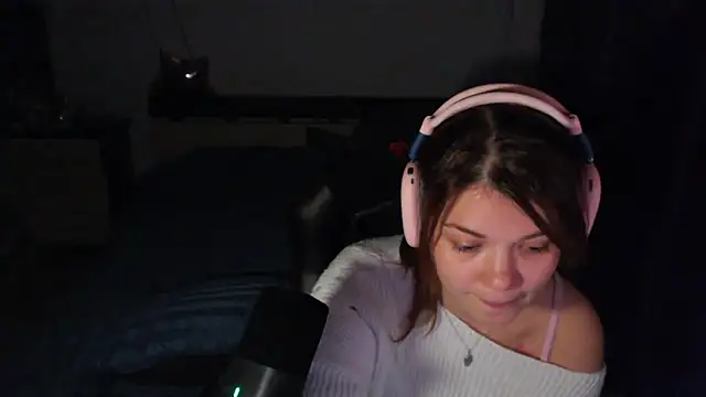 NutsGilmore online show from October 2025 05:24:02 PM