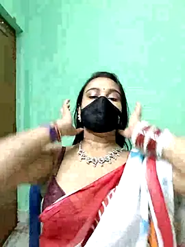 naughty nataasa online show from November 2025 06:50:01 PM