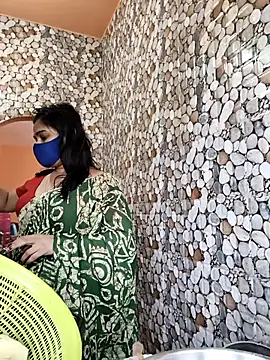 naughty nataasa online show from April 2026 08:08:01 AM