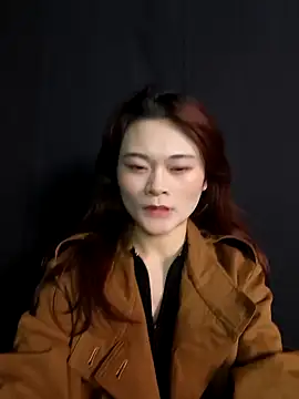 Snapshot of Xxq-20 chatting on October 2025 10:14:01 AM Xxq-20 online show from October 2025 10:14:01 AM