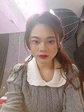 Snapshot of Xxq-20 chatting on October 2025 11:01:01 AM Xxq-20 online show from October 2025 11:01:01 AM