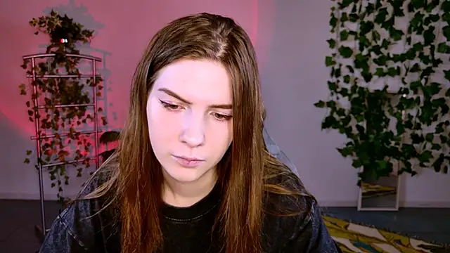 AliceCUNTach online show from September 2025 05:06:02 AM