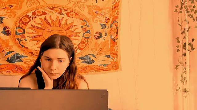 AliceCUNTach online show from March 2026 05:57:01 AM