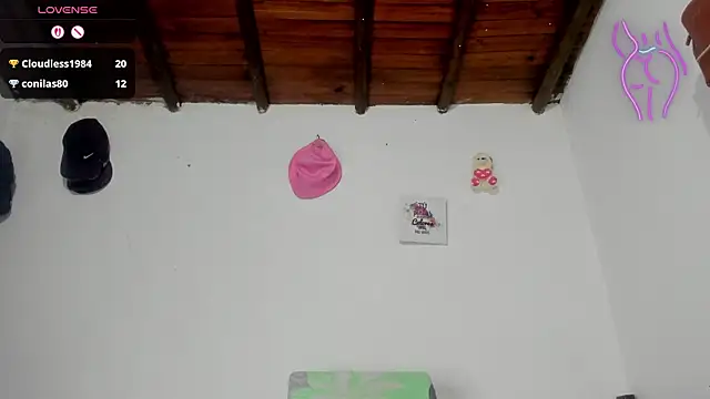 lustlunna online show from May 2026 01:21:02 AM