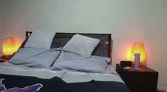 Snapshot of aussiepeaches chatting on March 2025 11:32:01 AM aussiepeaches online show from March 2025 11:32:01 AM