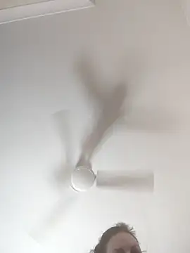 Snapshot of aussiepeaches chatting on September 2025 02:06:02 PM aussiepeaches online show from September 2025 02:06:02 PM