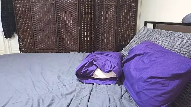 Snapshot of aussiepeaches chatting on September 2025 02:22:02 AM aussiepeaches online show from September 2025 02:22:02 AM