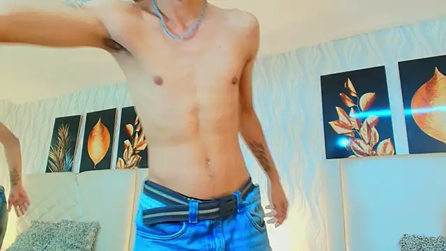 Lean Portman online show from September 2025 08:53:02 PM