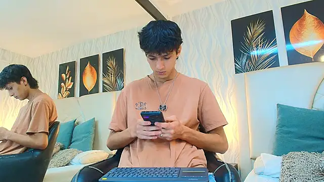 Lean Portman online show from February 2026 08:46:02 PM