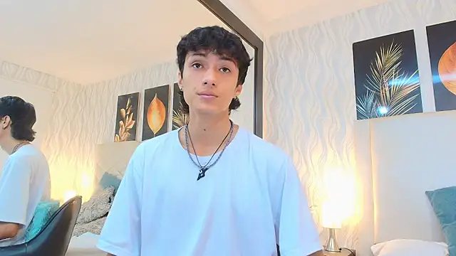 Lean Portman online show from May 2026 02:13:02 PM
