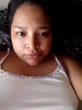 Angelly ricura online show from July 2026 05:38:01 PM