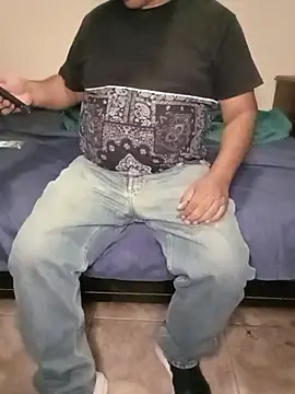 HomHot47 online show from April 2026 05:32:02 AM