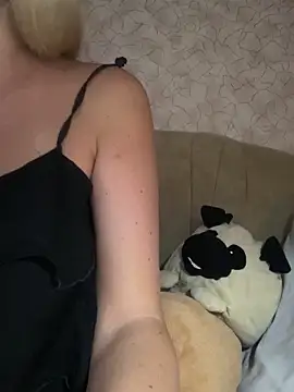 Snapshot of Nikihot__ chatting on September 2025 11:10:02 AM Nikihot online show from September 2025 11:10:02 AM