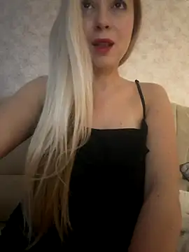 Snapshot of Nikihot__ chatting on October 2025 06:57:02 AM Nikihot online show from October 2025 06:57:02 AM