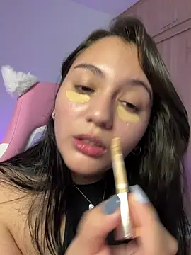 Angeldusttt online show from February 2026 01:32:01 AM