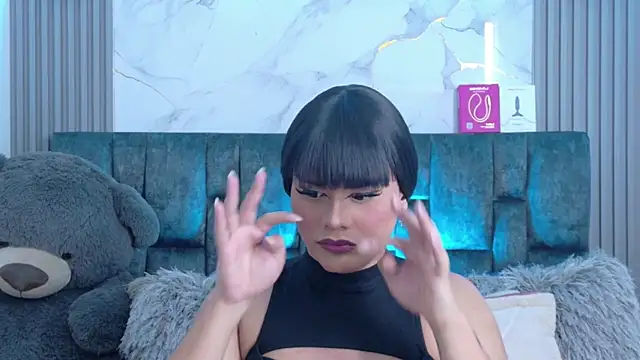Ava Cristi online show from May 2026 02:47:02 PM