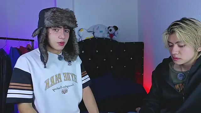 Vamps Lovers online show from September 2025 12:50:01 PM