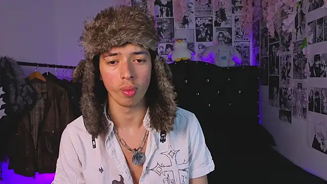 Snapshot of Otter_Star chatting on September 2025 03:41:02 AM Otter Star online show from September 2025 03:41:02 AM