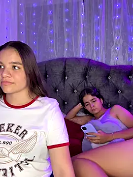 Ashley and Zoe online show from September 2025 11:37:01 PM