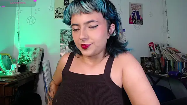 Snapshot of AlmaNanax chatting on February 2026 01:15:02 AM AlmaNanax online show from February 2026 01:15:02 AM