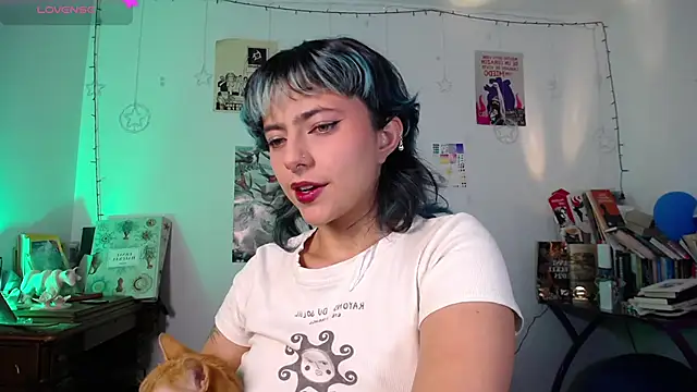 Snapshot of AlmaNanax chatting on March 2026 12:45:01 AM AlmaNanax online show from March 2026 12:45:01 AM