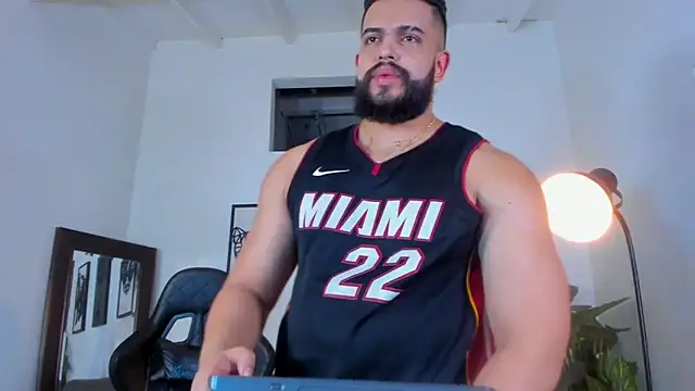 Justin kingX7 online show from April 2026 04:37:02 AM
