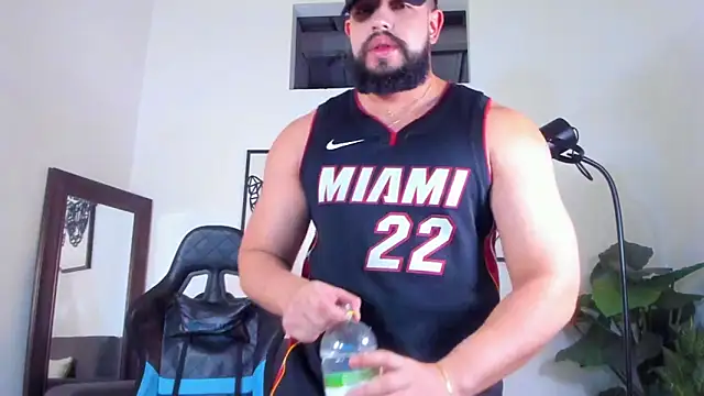 Justin kingX7 online show from May 2026 03:57:02 AM
