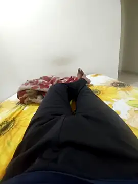 mommylover5 online show from October 2025 05:01:01 PM