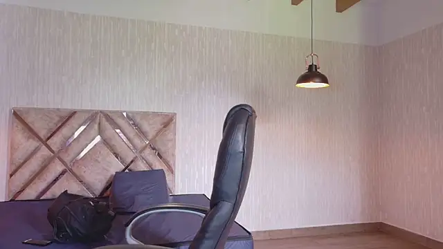 Snapshot of Olivia11_ chatting on February 2026 03:01:01 PM Olivia11 online show from February 2026 03:01:01 PM