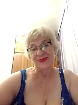 52MiaLove02 online show from July 2026 06:15:01 PM