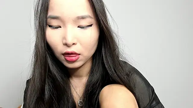 Snapshot of Soyun_Mia chatting on February 2026 03:32:01 PM Soyun Mia online show from February 2026 03:32:01 PM