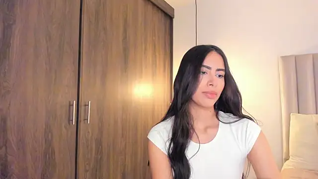 Snapshot of imsaraah chatting on May 2026 08:40:02 PM imsaraah online show from May 2026 08:40:02 PM