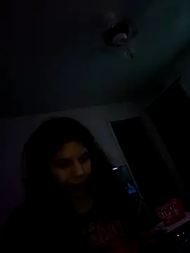 Snapshot of Sum1sDahtr chatting on January 2026 02:28:01 AM Sum1sDahtr online show from January 2026 02:28:01 AM