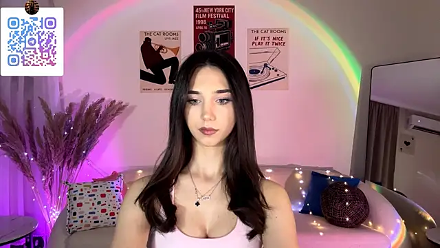 LinaMour online show from July 2026 10:45:01 PM