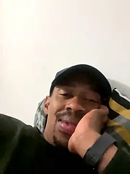 Snapshot of fitsexyman chatting on January 2026 07:15:01 PM fitsexyman online show from January 2026 07:15:01 PM