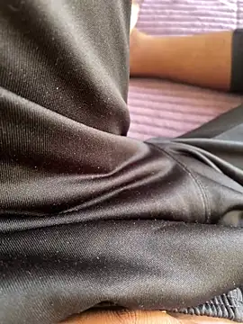 Snapshot of fitsexyman chatting on March 2026 12:00:02 PM fitsexyman online show from March 2026 12:00:02 PM