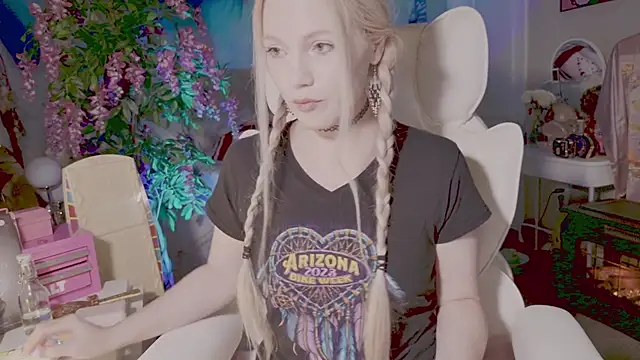 Talulaa online show from May 2026 09:27:01 PM