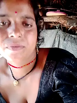 Manvi tyagi online show from September 2025 05:40:01 AM