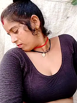 Manvi tyagi online show from September 2025 06:35:02 AM