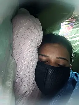 Manvi tyagi online show from October 2025 11:57:01 PM