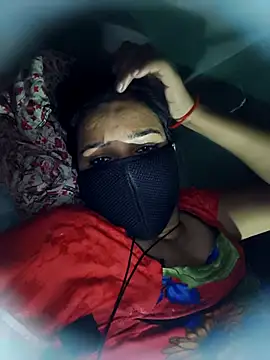 Manvi tyagi online show from October 2025 04:26:01 PM